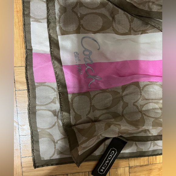 Scarf - Picture 3 of 3